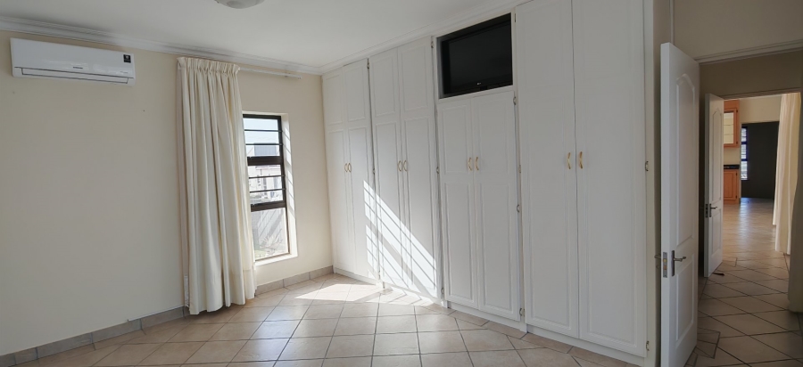 4 Bedroom Property for Sale in Dana Bay Western Cape